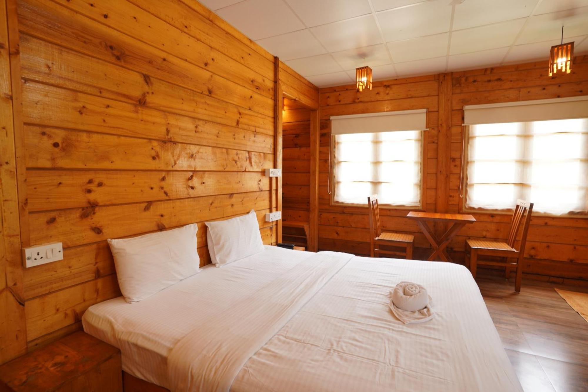 Tranquil Beach Resort Harihareshwar Экстерьер фото